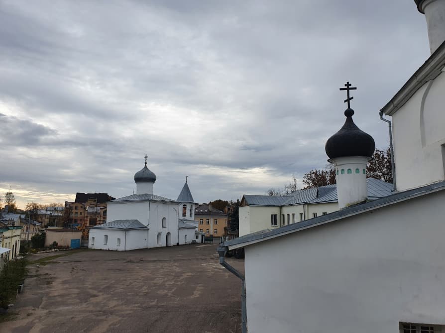 Дом паломника подворья Псково-Печерского монастыря