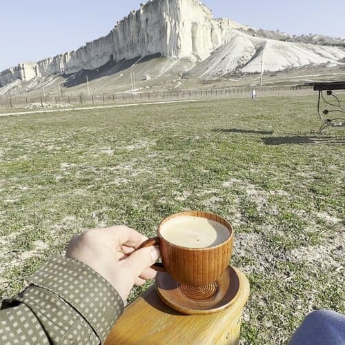 Глэмпинг White Rock (Белая скала)