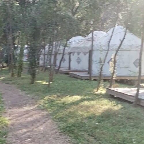 Юрта-парк на острове